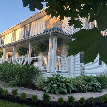 Centre Gate House Licence# 117-2023 Villa Niagara-on-the-Lake Exterior foto